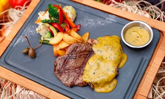 Cafe de Paris Soslu Antrikot Tarifi